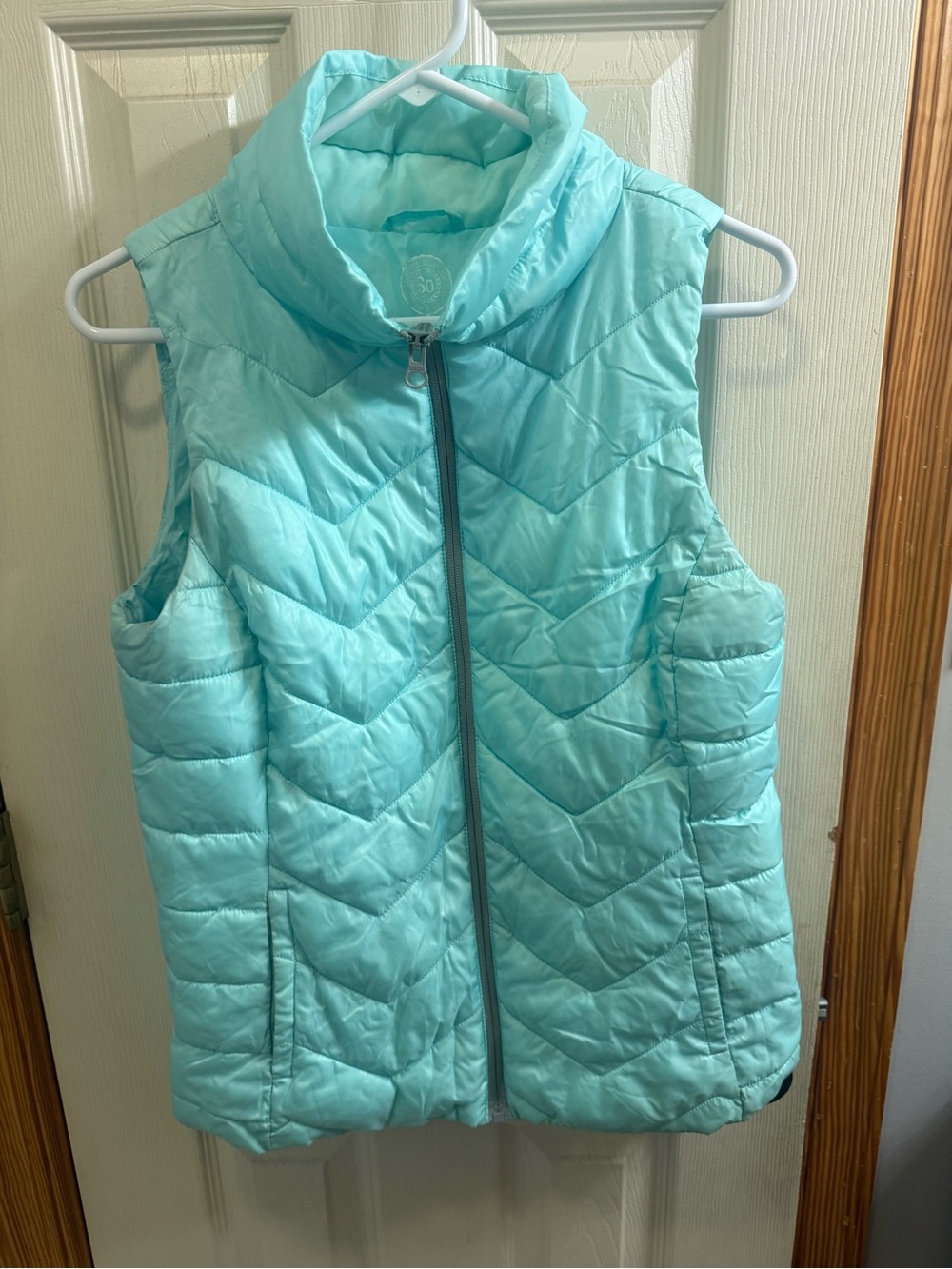 SO Women's Quilted Puffer Vest in Aqua